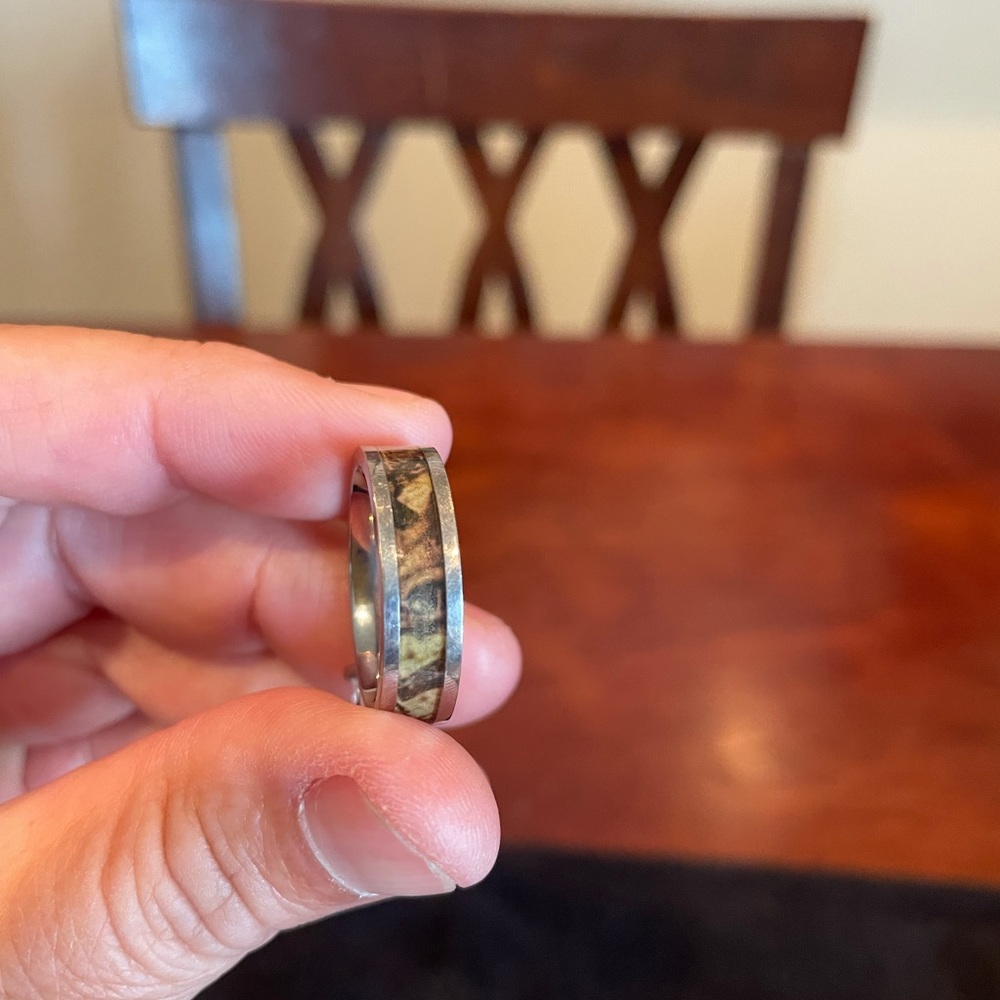 Camo Solitaire Ring - Picture 4 of 5